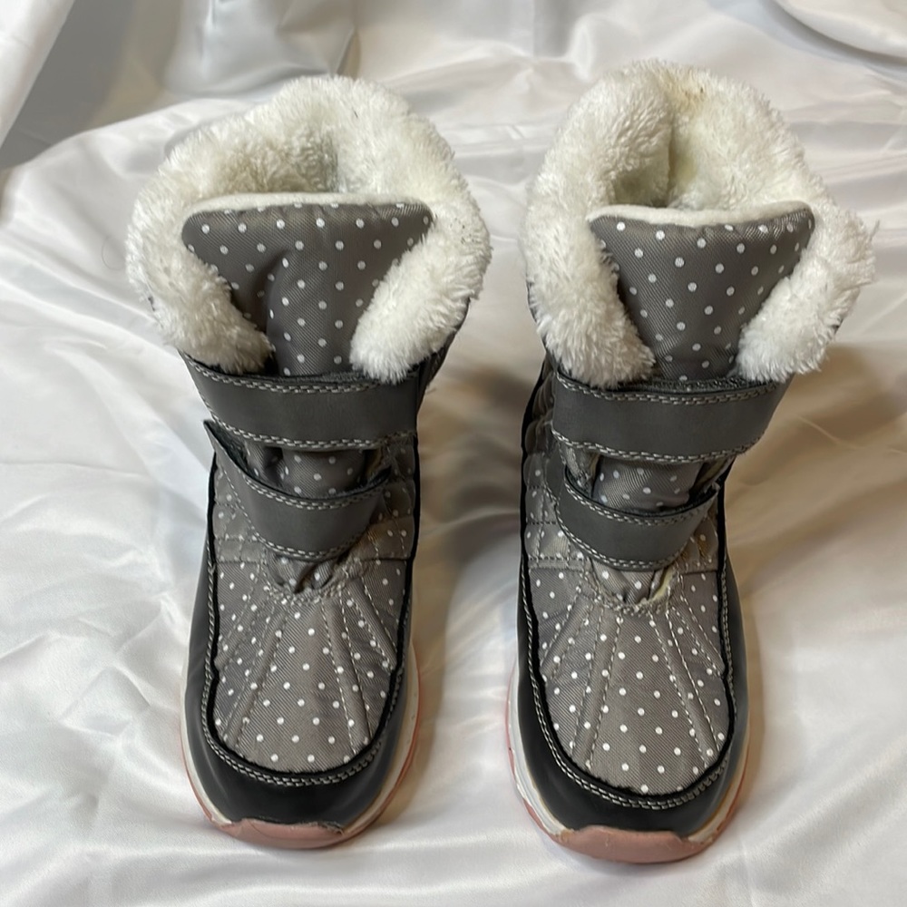 Carters snow boots sz 1